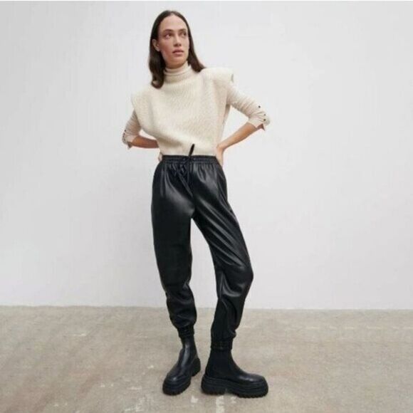 NWT ZARA High Rise Faux Leather Pull On Elastic Waist Soft Black Joggers Pants M - Picture 1 of 8